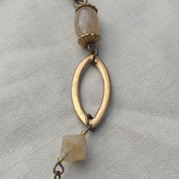 Group of 4 Vintage Necklaces, Various Lengths & Designs, Beads, Pendants… - Picture 3 of 16